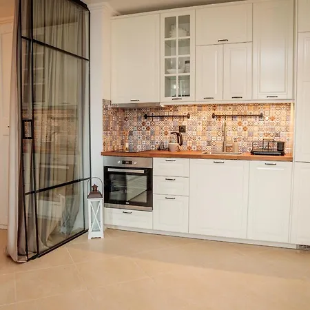 Luxurious 1Bd Apartment In Oasis Beach Club Appartement Lozenets