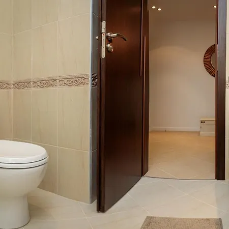Luxurious 1Bd Apartment In Oasis Beach Club *